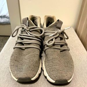 Sorel Kinetic Grey Sneakers